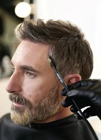American Crew Precision Blend - Applicering med borste för skägg